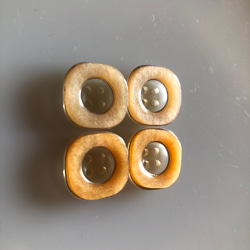 アンティーク ボタン 4個　ビンテージ 昭和 レトロ 個性的 ハンドメイド素材 日本製 ポップ アクセ 飴　キャンディ 4枚目の画像