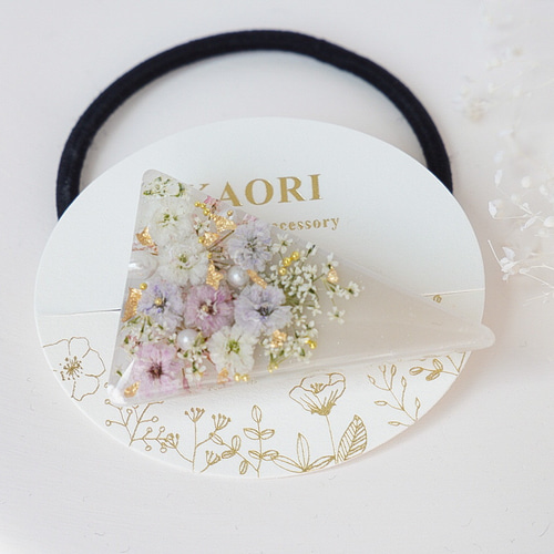 ピアス　レジン　かすみ草　青　パール　チャーム　水色　結婚式　ドレス　デート　春 ピアス レジン かすみ草 青 パール チャーム 水色 結婚式 ドレス