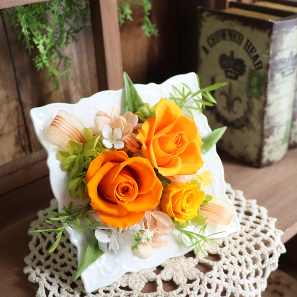 誕生日プレゼント 花 プリザーブドフラワー ♪ 「クレールM　オレンジ」退職祝い 結婚祝い  お見舞い 6枚目の画像