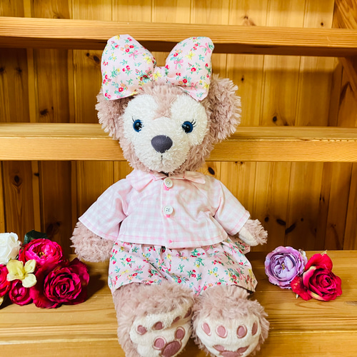 ダッフィとシェリーメイのコスチューム シャツとズボンとスカート