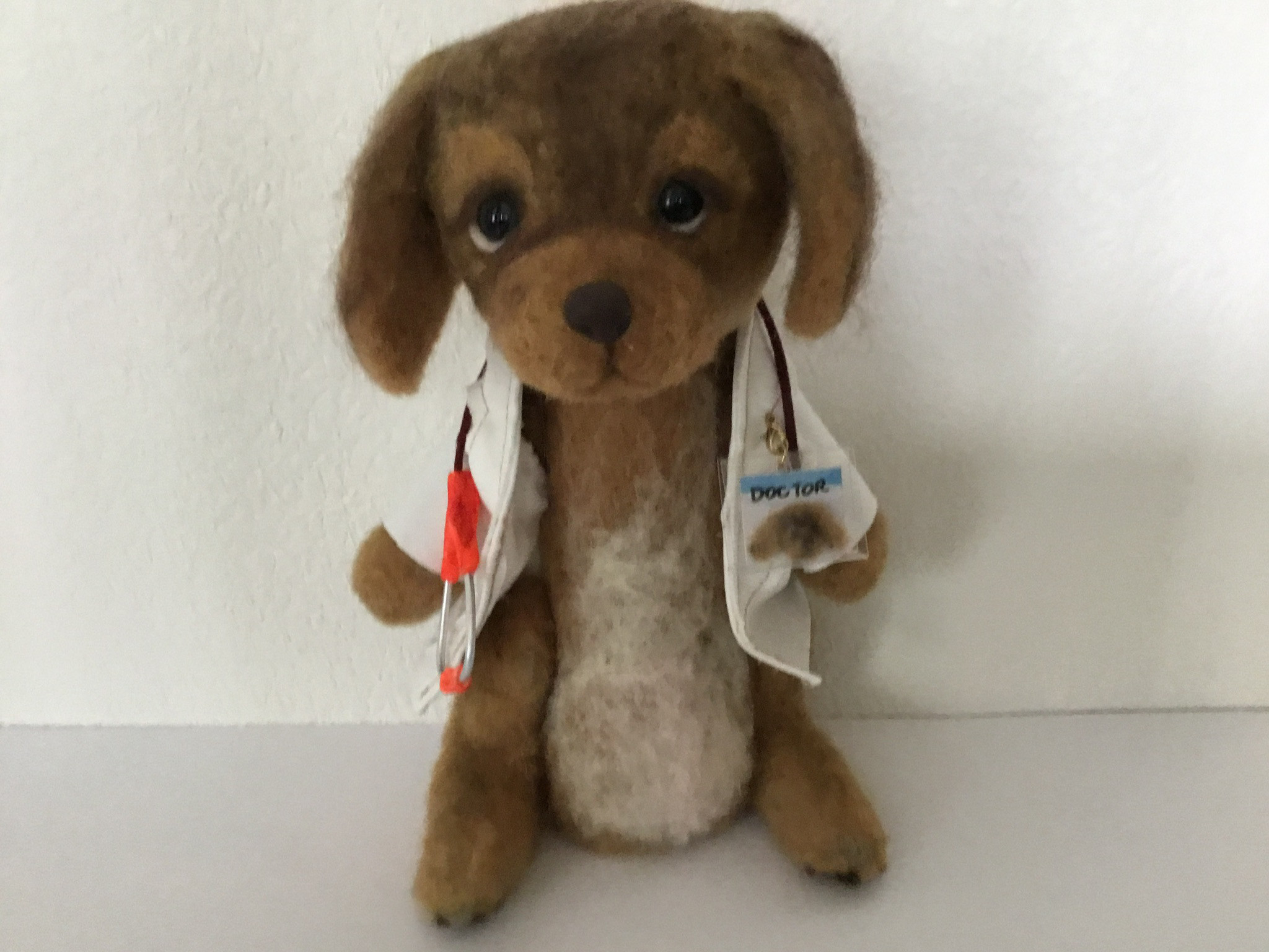 おしごとDog ドクターのダックスフント　羊毛フェルト　ギフト