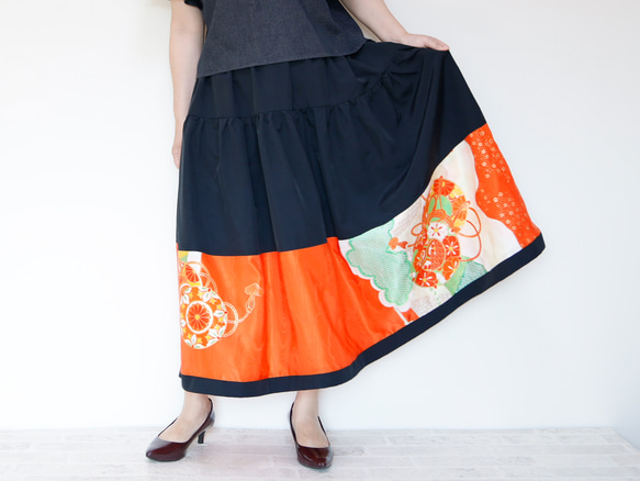 HAREGI SKIRT -ビンテージの着物地を使ったフレアスカート [ロング] 着物リメイク １点物 6枚目の画像