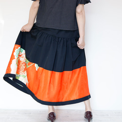 HAREGI SKIRT -ビンテージの着物地を使ったフレアスカート [ロング] 着物リメイク １点物 5枚目の画像