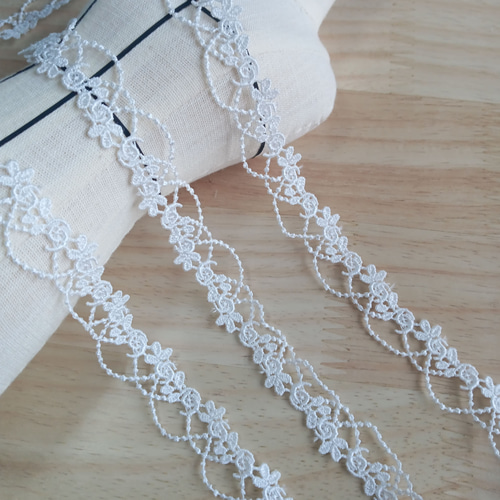 AZ131 5色展開 3M ケミカルレース 刺繍レースリボン レースタッセル 花