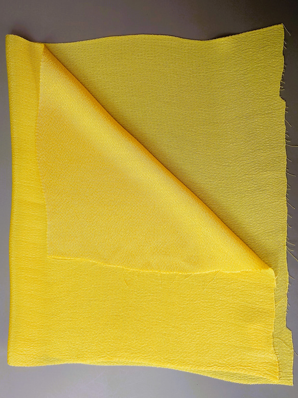 【古布】無地ちりめん 黄色ドール着物サイズ 3枚目の画像