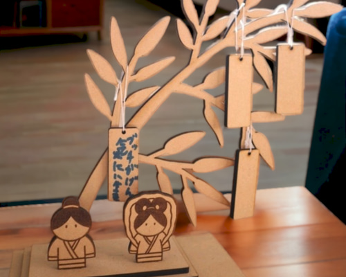 七夕　七夕飾り　ハンドメイド　木工　織姫と彦星　人形　置物　笹の葉　短冊　和紙 七夕飾り 織姫と彦星 天の川 置物 短冊付き | iichi 日々の