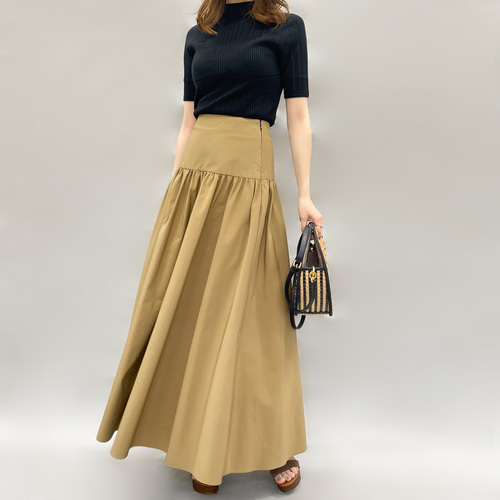 プラダ　スカート　キャメル　38 美品♡ ボリュームティアードスカート【キャメル】 モード カジュアル ロング