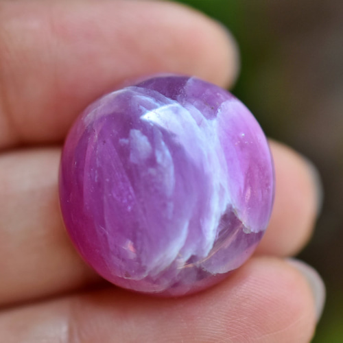 花びら模様☆ローズルビーs832 天然石 Funky garuda stone 通販