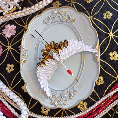 祝鶴✵大»つまみ細工髪飾り 鶴 サテン金黒 成人式 結婚式 卒業式 祝賀