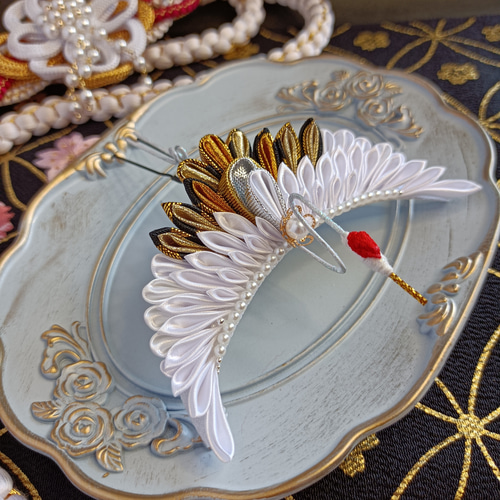 祝鶴✵大»つまみ細工髪飾り 鶴 サテン金黒 成人式 結婚式 卒業式 祝賀