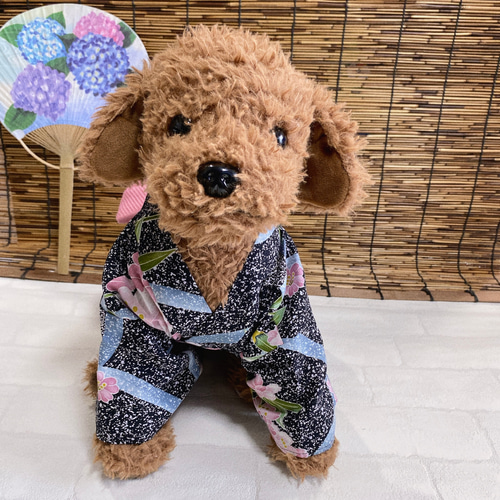 犬の浴衣✨加賀友禅 犬用本格本染浴衣 黒×淡いピンク わんこ浴衣