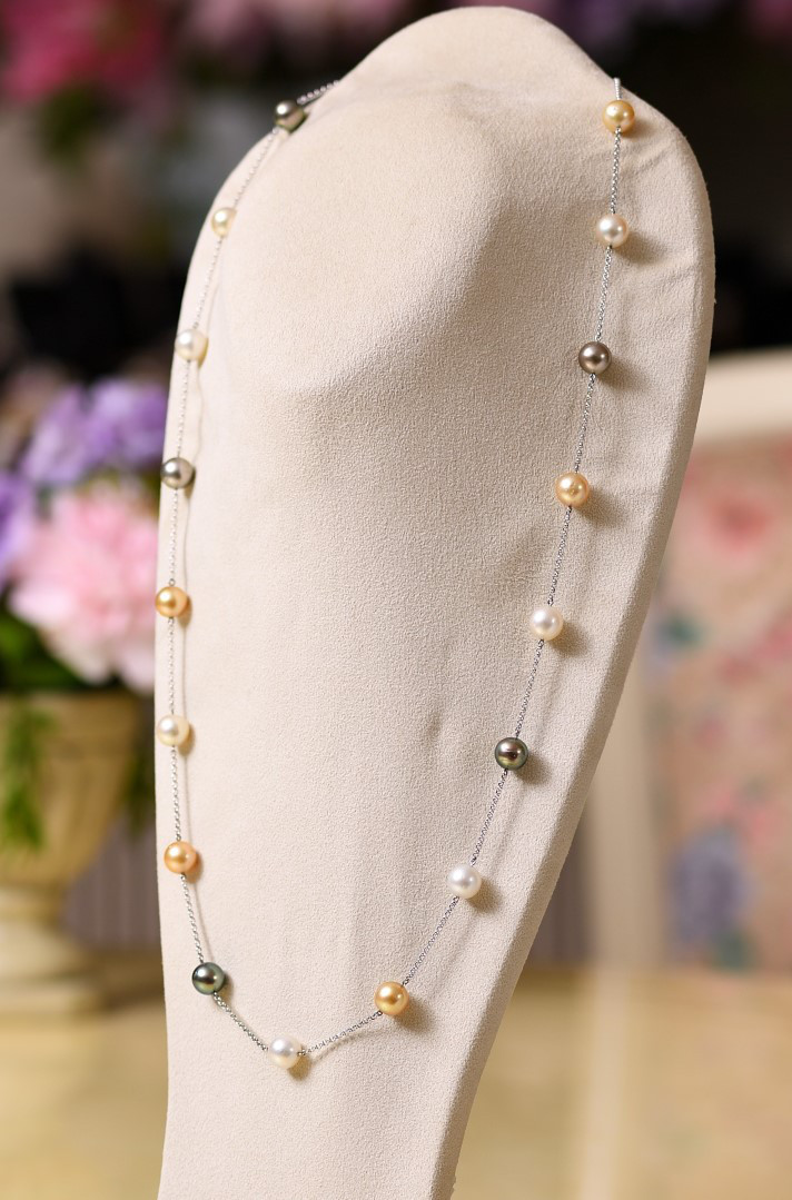 パールのステーションネックレス