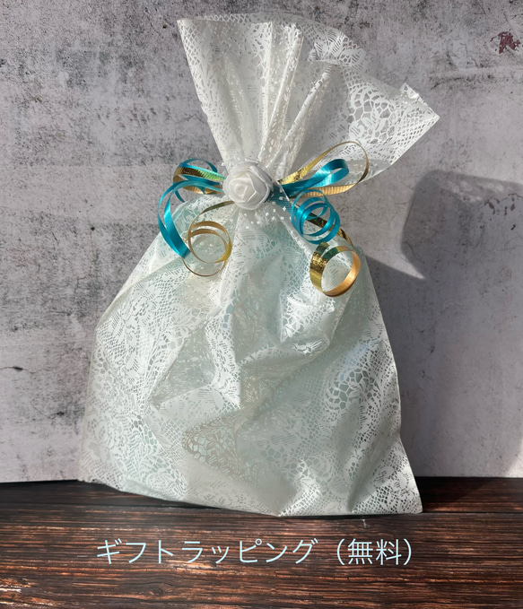 ダリアとロシアンブルーの招き猫　手描き 