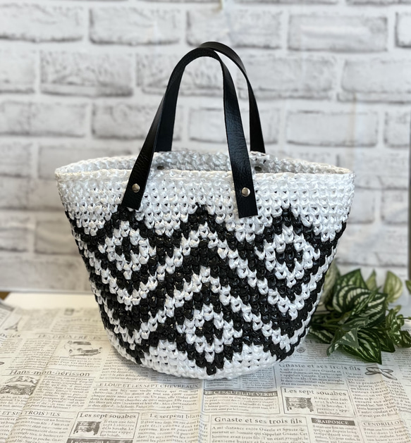 スズランテープバッグ 3点 How to crochet a bag with a vinyl string for packing - YouTube