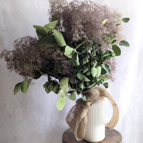 すぐに飾れる！スモークツリーとユーカリの花瓶付き