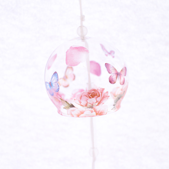 ゆらゆら風鈴〜蝶と花びらの舞い〜新作 風鈴 ❤︎Blanche Neige