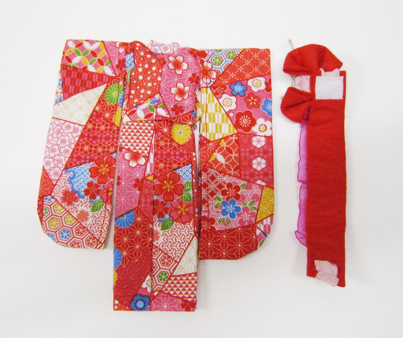 【リカちゃん用着せ替え服】花柄のパッチワーク風・赤・振袖・帯セット・浴衣 4枚目の画像