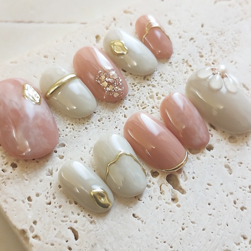 ネイルチップ ニュアンス ミニフラワー ネイルチップ（つけ爪