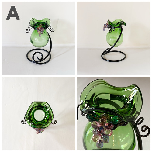 各色あり】葡萄ビーズ飾り小さなフラワーベース(黒色アルミワイヤー