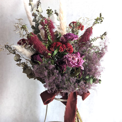 すぐに飾れる！スモークツリーと薔薇のお花いっぱい花瓶付きアレンジメント　特大　アンティークなインテリア 6枚目の画像