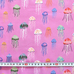 カットクロス Dashwood Studio Aquatic Paradise 2103 Jellyfish 3枚目の画像