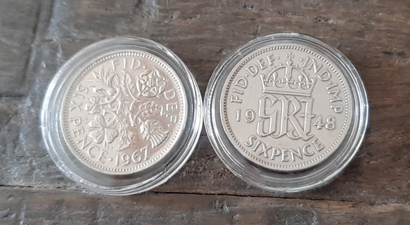 エリザベス女王&ジョージ王のヴィンテージ ウェディングコイン 英国6ペンス  2個セット イギリス 英国ラッキー6ペンス 6枚目の画像