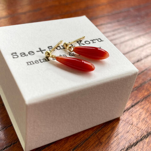 天然◇赤珊瑚K18 ピアス ピアス（スタッド・一粒） Sae+Sumi