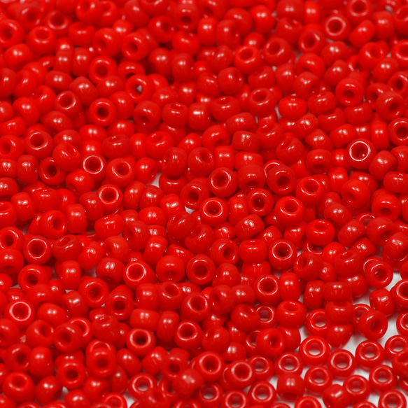丸小ビーズ オパークレッド 1枚目の画像