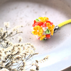 ❁菜の花ブーケ根付けストラップ ❁　つまみ細工　帯飾り　キーアクセサリー　和小物 1枚目の画像