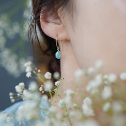 【14kgf】藍鋯石鉤形耳環 第2張的照片