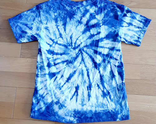 グラフィックTシャツ カラフル渦巻きデザイン uekitaya_za107