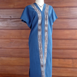 手工編織植物染棉連身裙 / 藍靛 / 泰國克倫部落 / 卡蘇裡染 Ikat / 公平貿易 第4張的照片