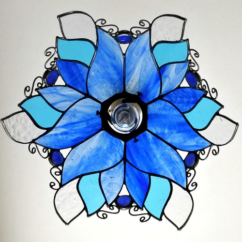 青い天使の花のランプ6面体 ステンドグラス 照明 ランプ ペンダント