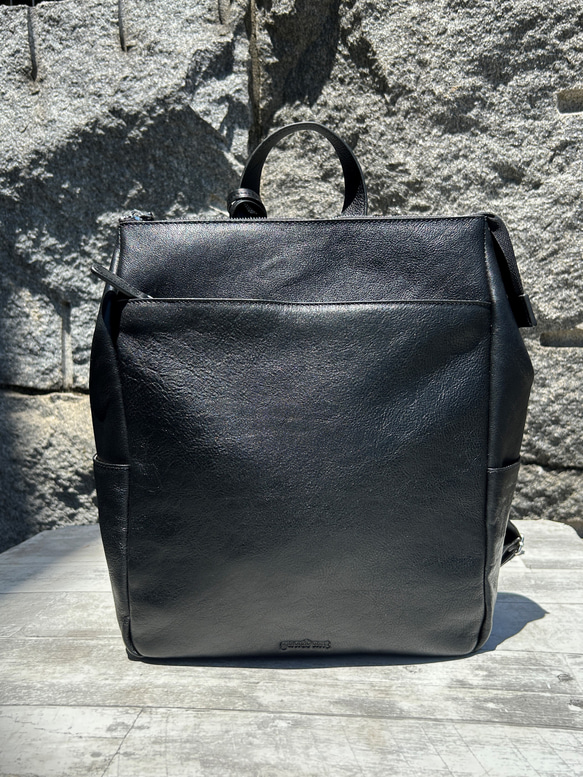 【50%OFF BIG Sale】カードケース付き 2way Eジッパーリュック レザーリュック（本革）BLACK 6枚目の画像