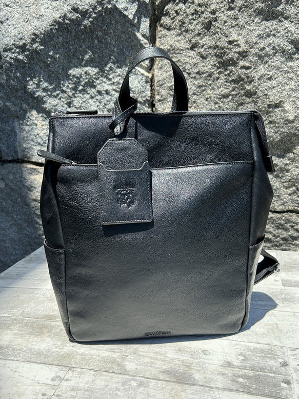 【50%OFF BIG Sale】カードケース付き 2way Eジッパーリュック レザーリュック（本革）BLACK 5枚目の画像
