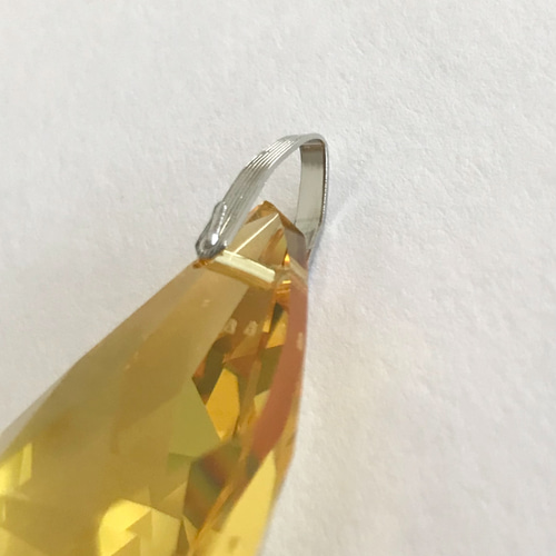 50mm＊大きな雫＊ライトトパーズ＊サンキャッチャーのトップです