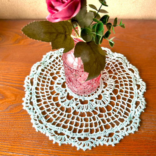 Taro♡　✿ドイリー2種　ハンドメイド　レース編み Taro♡ ✿ドイリー2種 ハンドメイド レース編み Taro♡ ✿ドイリー2種