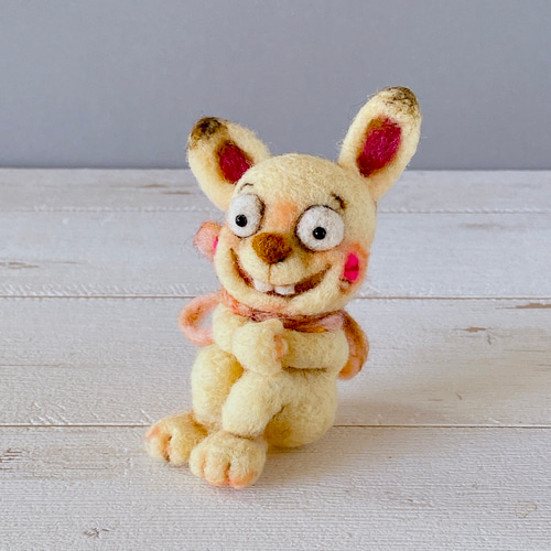 Howakero（ほわケロ）羊毛フェルト 羊毛人形 ラビットくん 羊毛フェルト Howakero（ほわケロ） 通販