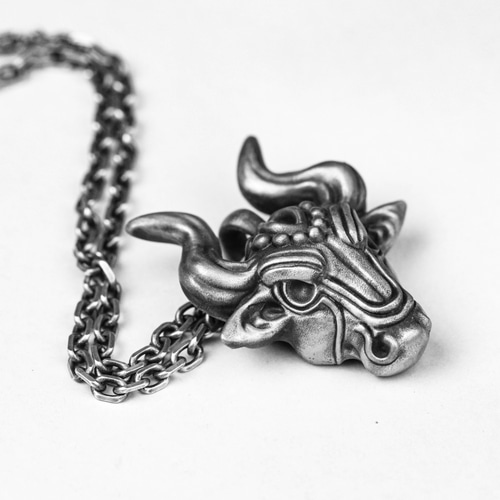 925シルバーブルヘッドペンダント 牡牛座ネックレス メンズ