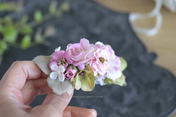 ピンクの薔薇と白い小花のバレッタ　髪飾り　バレッタ 　入学式　卒業式　結婚式　フォーマル　お出掛け　発表会 10枚目の画像