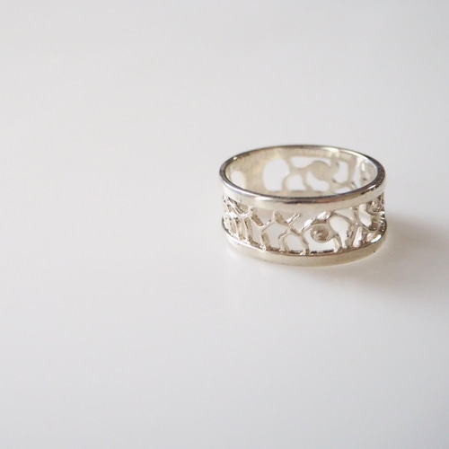 繁栄の象徴ルネサンス文様シルバー透かしリングM 手作り