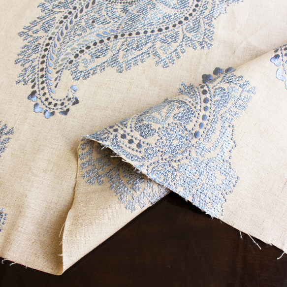 印度刺繡棉麻米色/淺藍色圖案 第3張的照片