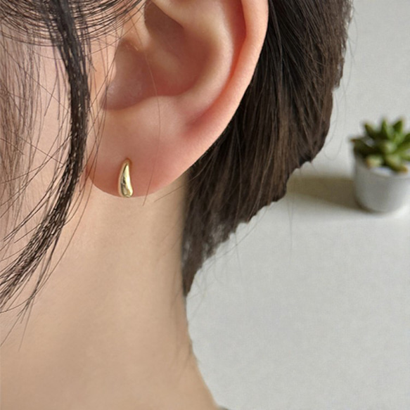 ピアス レディース 18K アレルギー対応 小さめ シルバー ゴールド 雫 しずく ティア ドロップ 仕事 プレゼント 3枚目の画像