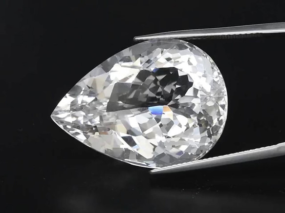 【国内最大国宝級!?】 超運気上昇☆ミラクルジャンボ 39.70ct VVS 超々超最高級!! 天然 クォーツ  ルース 2枚目の画像