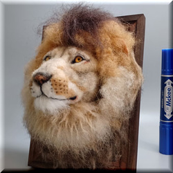 羊毛フェルト　ライオン　額縁入りライオン　ライオンフィギュア 7枚目の画像