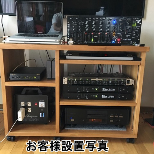 レコードとオーディオのためのラック