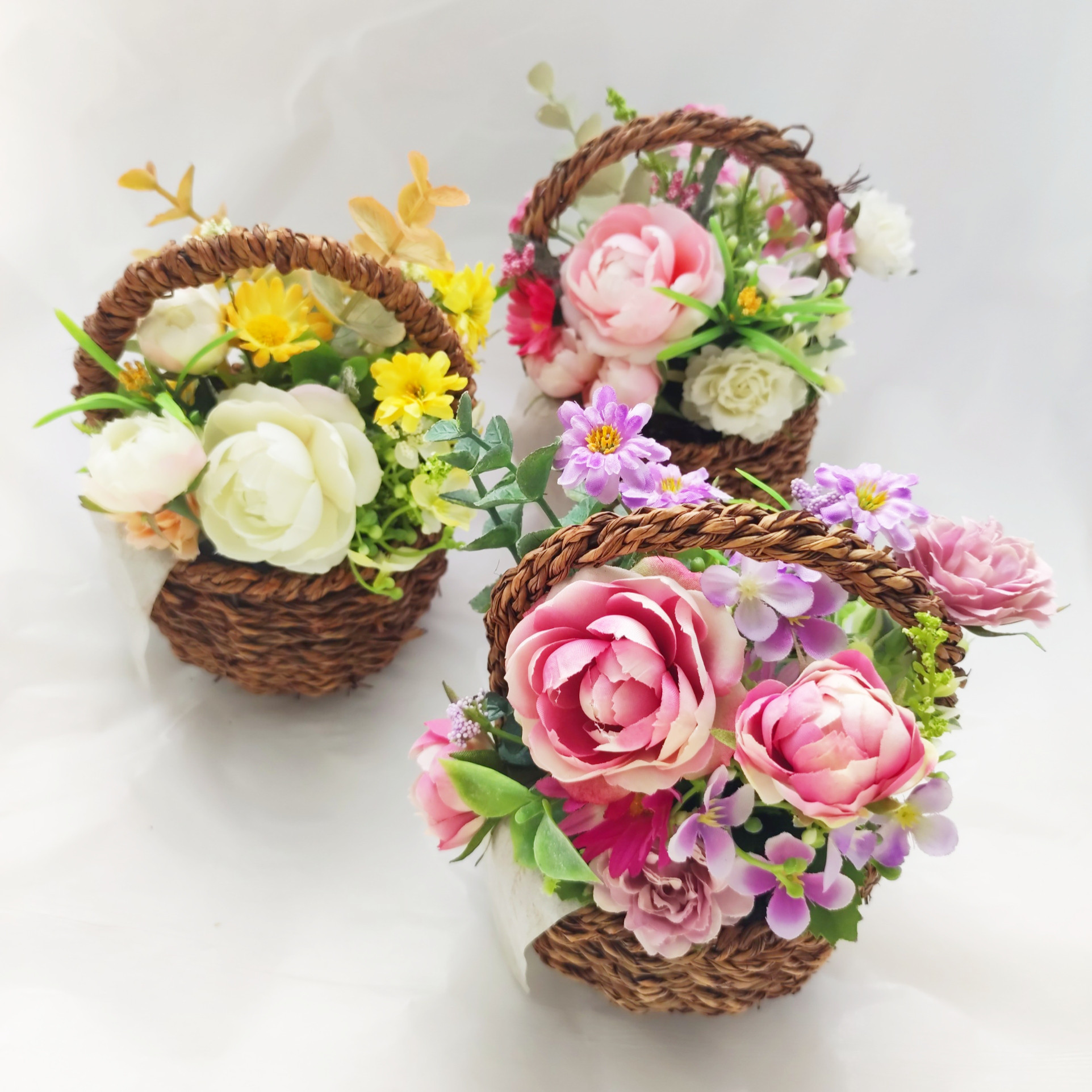 レジンヘアクリップ ハンドメイド バラ ワイヤーフラワー 結婚式 卒業 