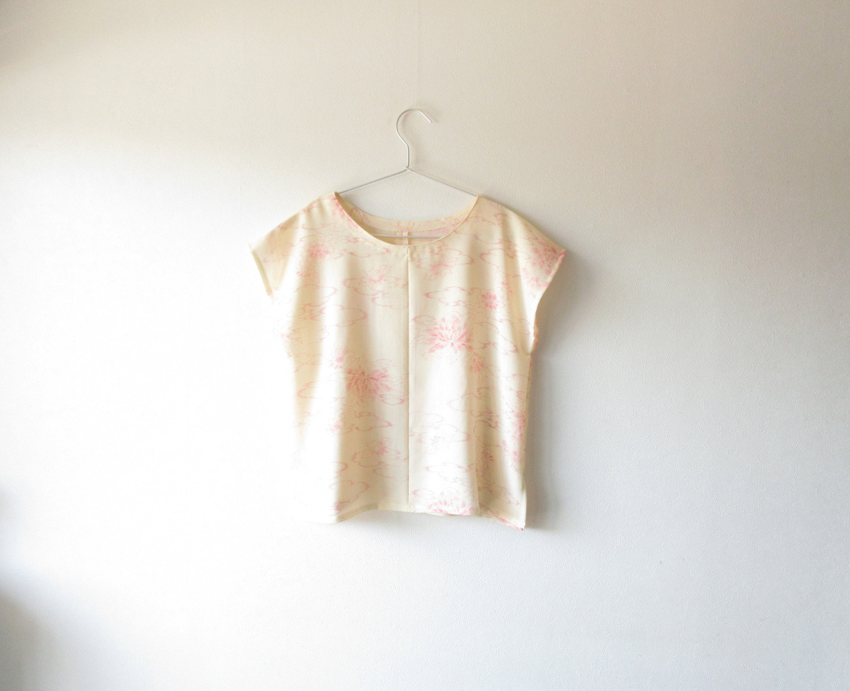 ☆夏着物ブラウス☆ベージュ蓮柄♪【再販】/31kb93