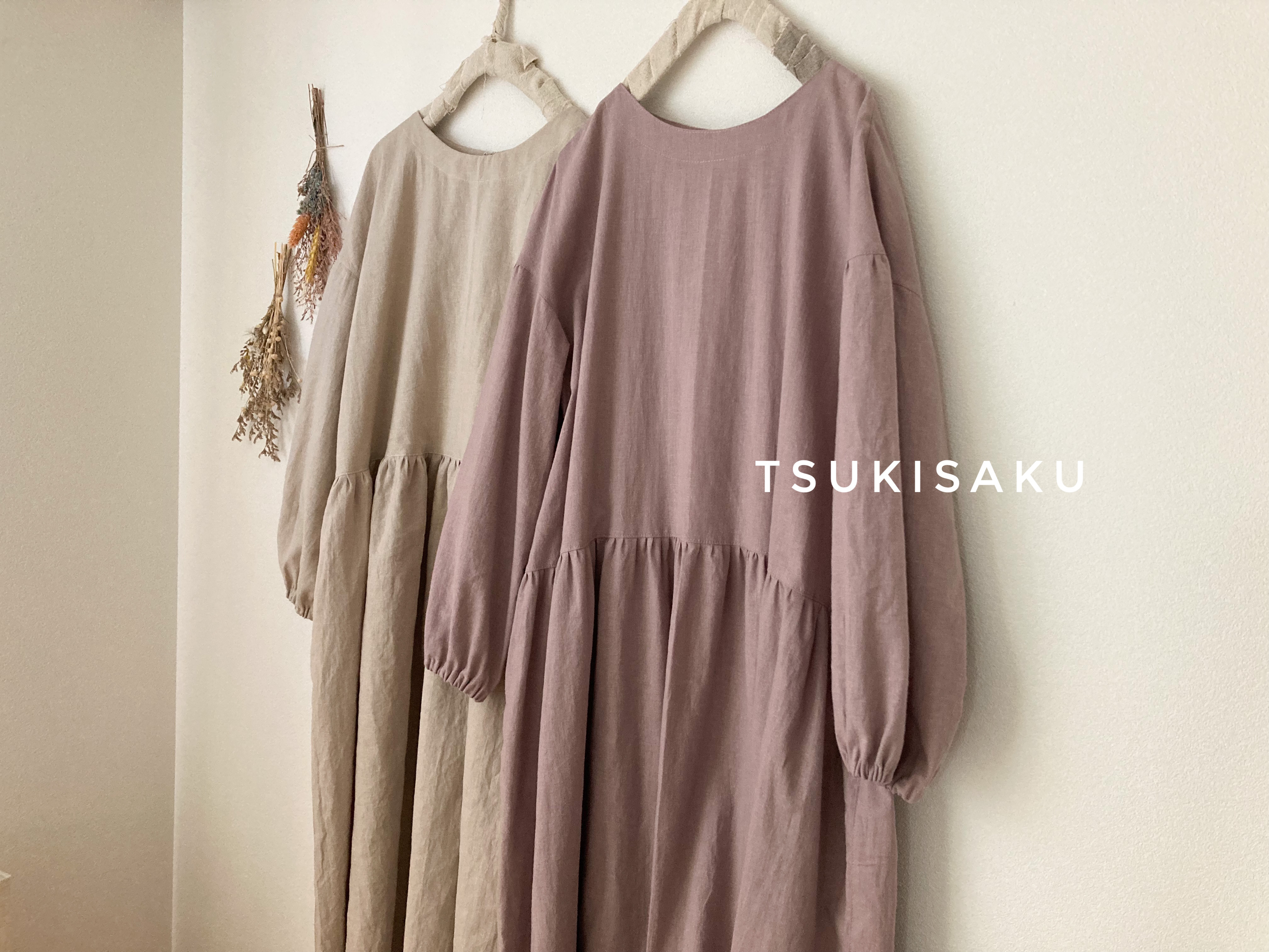 9種のカラーから選べる袖口ギャザーが可愛いぽわん袖ワンピース｜大人長袖ワンピース｜ナチュラル大人服｜ 11,250円