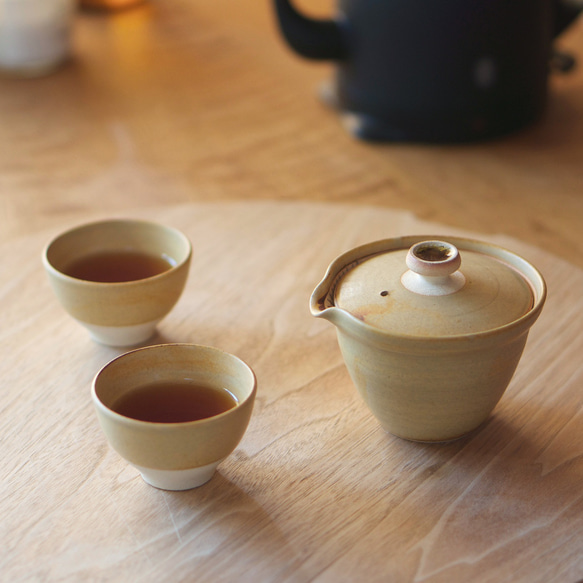 新茶器 急須ヒトリ KISETO【信楽焼の急須】小ぶりな急須 シンプル 宝瓶 黄瀬戸 洗いやすい 衛生的 10枚目の画像